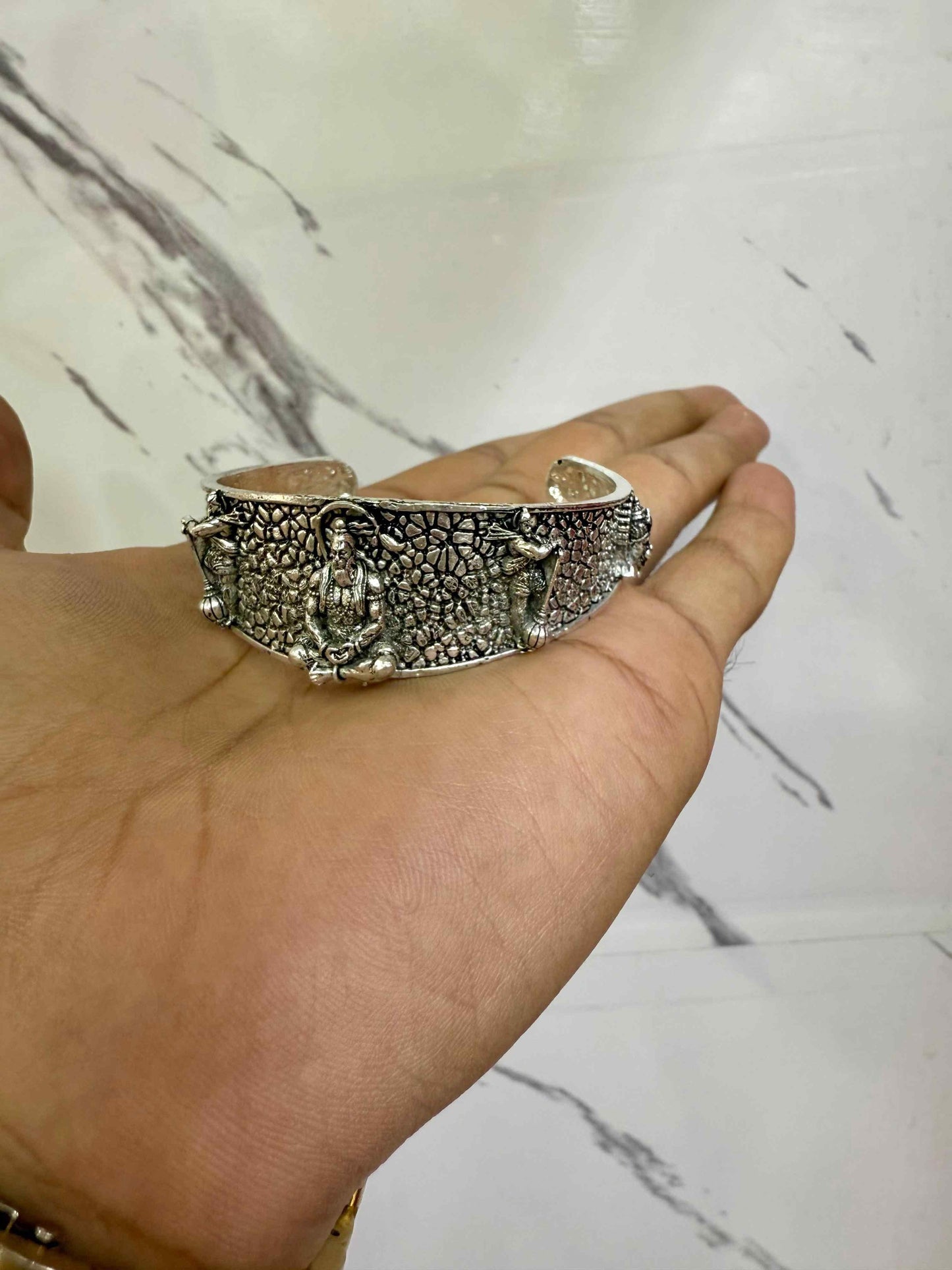 Hanumanji Kada Bracelet For Men - NuroHub