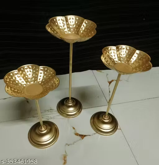 Set of 3 Urli Bowl for Diwali and Pooja | Decorative Urli Bowl Tealight Holder Stand | Floating Diya Stand Home Decor Decorative Showpiece | Urli Stand Set of 3 for Decoration (Set of 3)