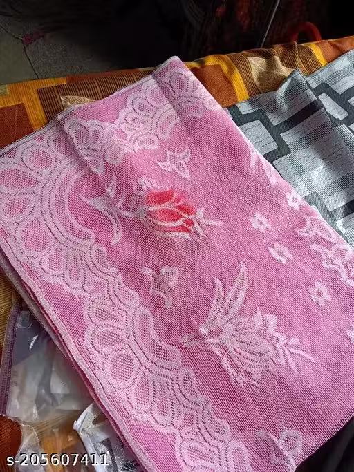 Wonderland Cotton Floral Sofa Cover