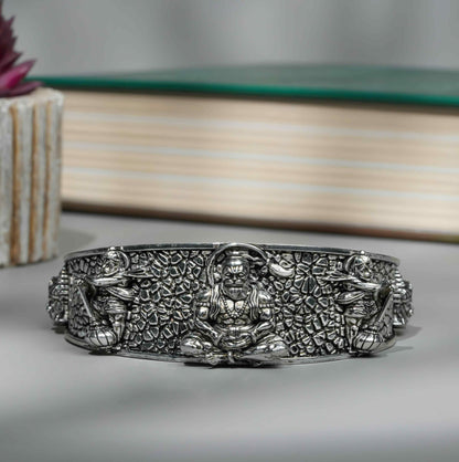 Hanumanji Kada Bracelet For Men - NuroHub