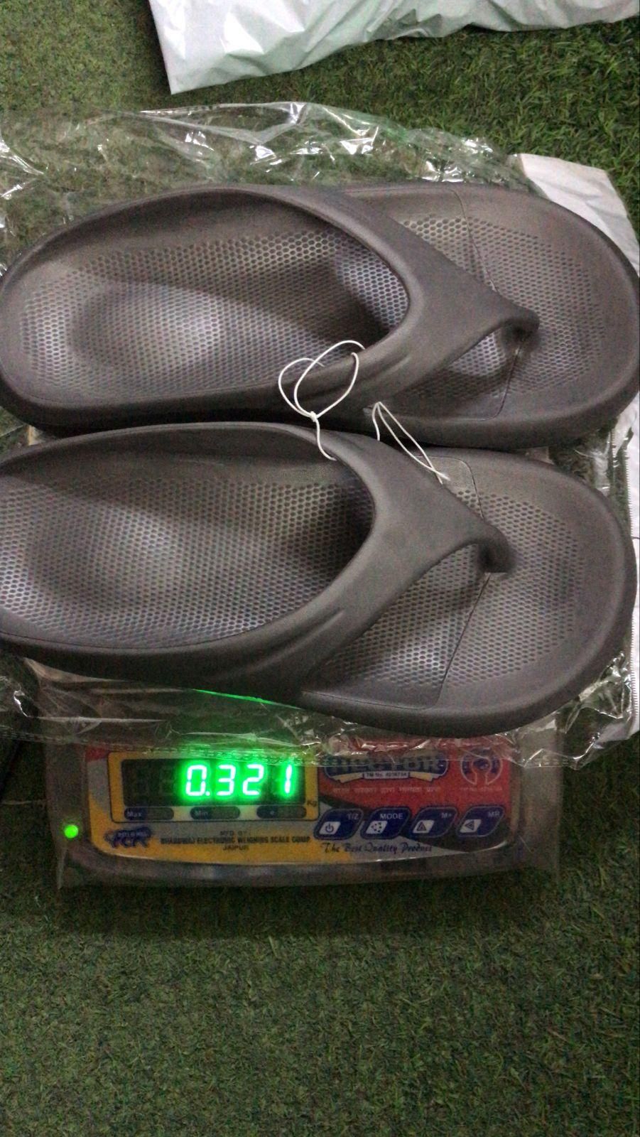 Unisex Slippers - NuroHub