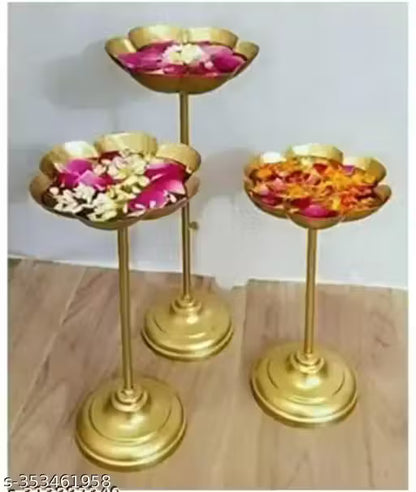 Set of 3 Urli Bowl for Diwali and Pooja | Decorative Urli Bowl Tealight Holder Stand | Floating Diya Stand Home Decor Decorative Showpiece | Urli Stand Set of 3 for Decoration (Set of 3)